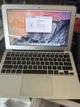 MacBook Air 13” 2015 | i5 | 4GB RAM | 128GB SSD – Perfect Funcțional
