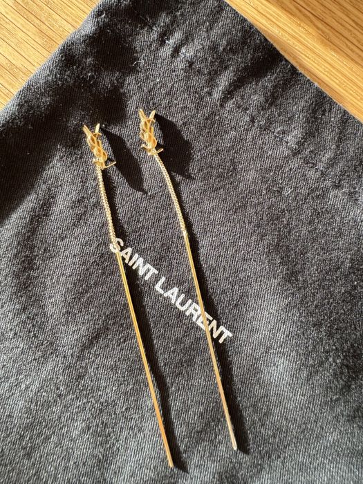 обеци Saint Laurent