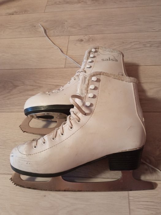 Коньки размер 40