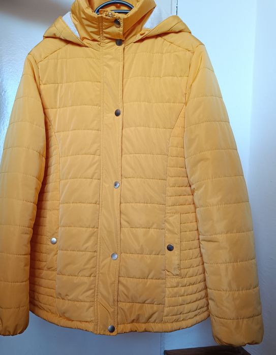 Топло яке LC Waikiki за зимния сезон