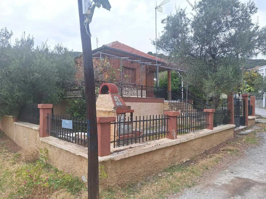 Къща на 300 метра от плажа - Аспровалта