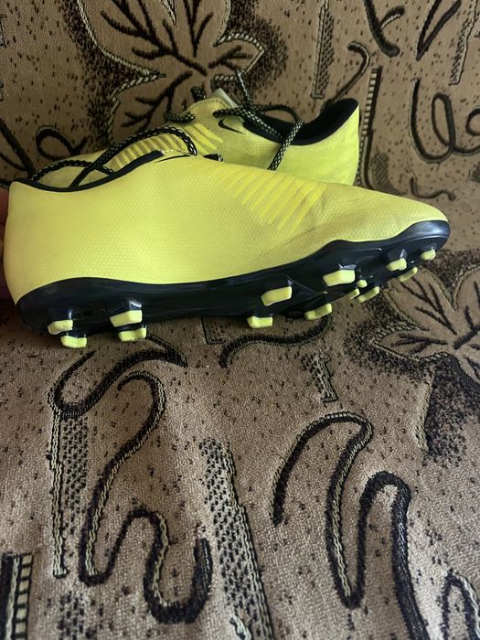 Gete fotbal crampoane