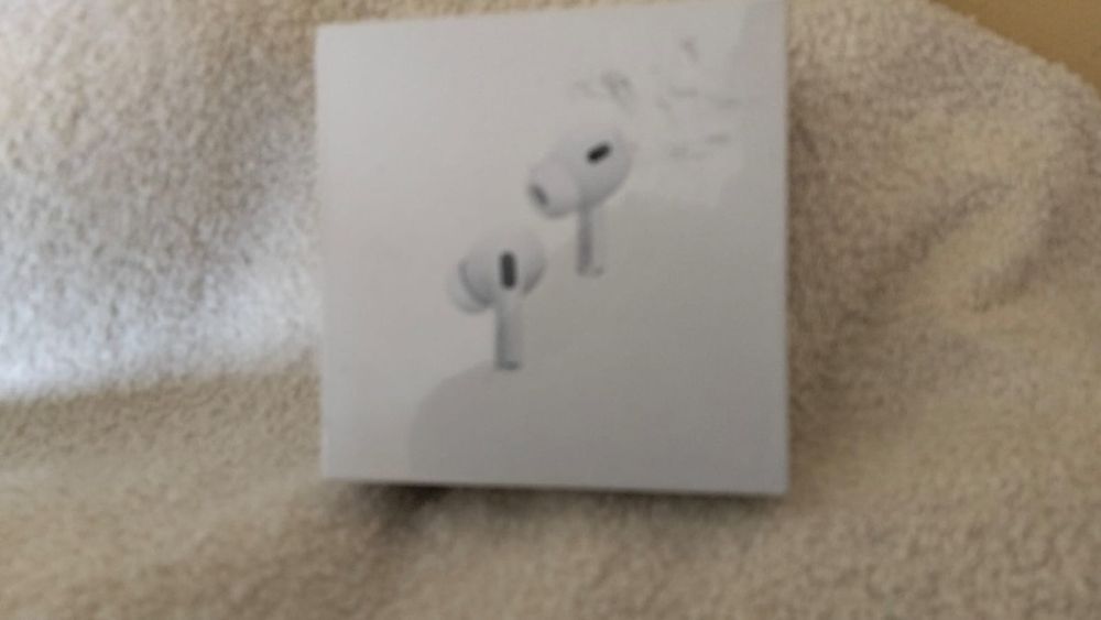Apple AirPods Pro 2 (Gen 2) - Stare Perfectă / Impecabile