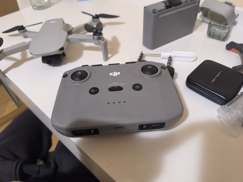 Dji mini 2 fly more combo