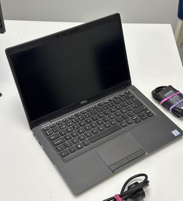Dell Latitude 5400 i5-8365U 14", Full HD, 16GB, 256GB SSD / Impecabil