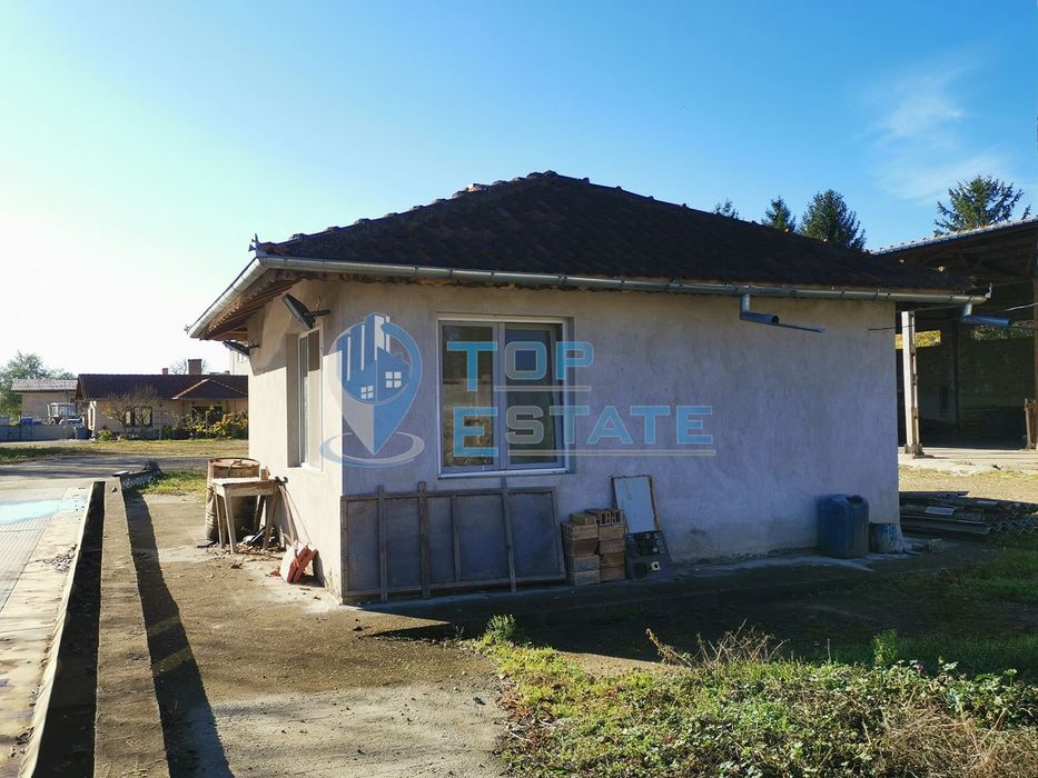 Продава се Промишлена сграда в с. Крушето, Област Велико Търново - 979 кв.м за 165 €/кв.м - Снимка #11