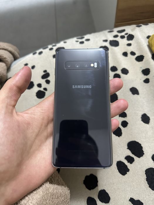 Samsung Galaxy S 10