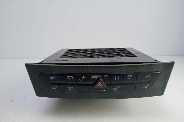 Magazie CD   consola multimedia A2116800552 Mercedes-Benz E-Class W21
