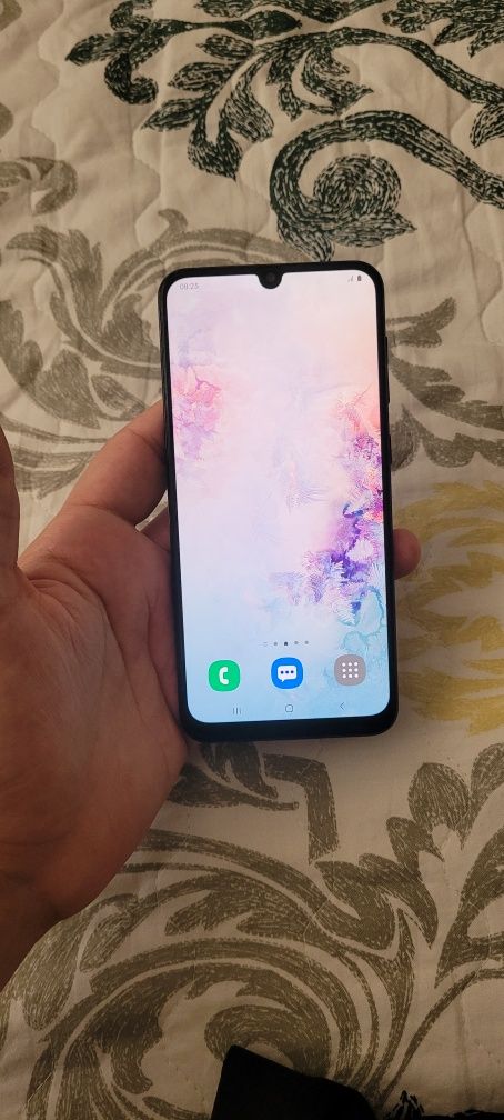 Samsung Galaxy A50 4/64GB Black Gray Orginal Holati Yaxshi Igravoy Zor