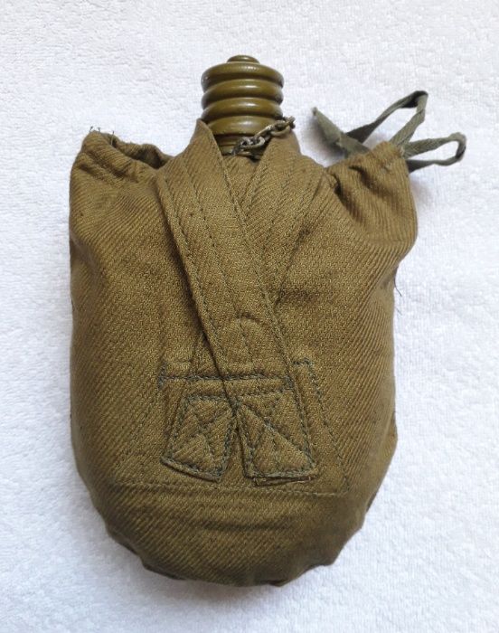 Фляга (фляжка) армейская крашеная в чехле, оригинал