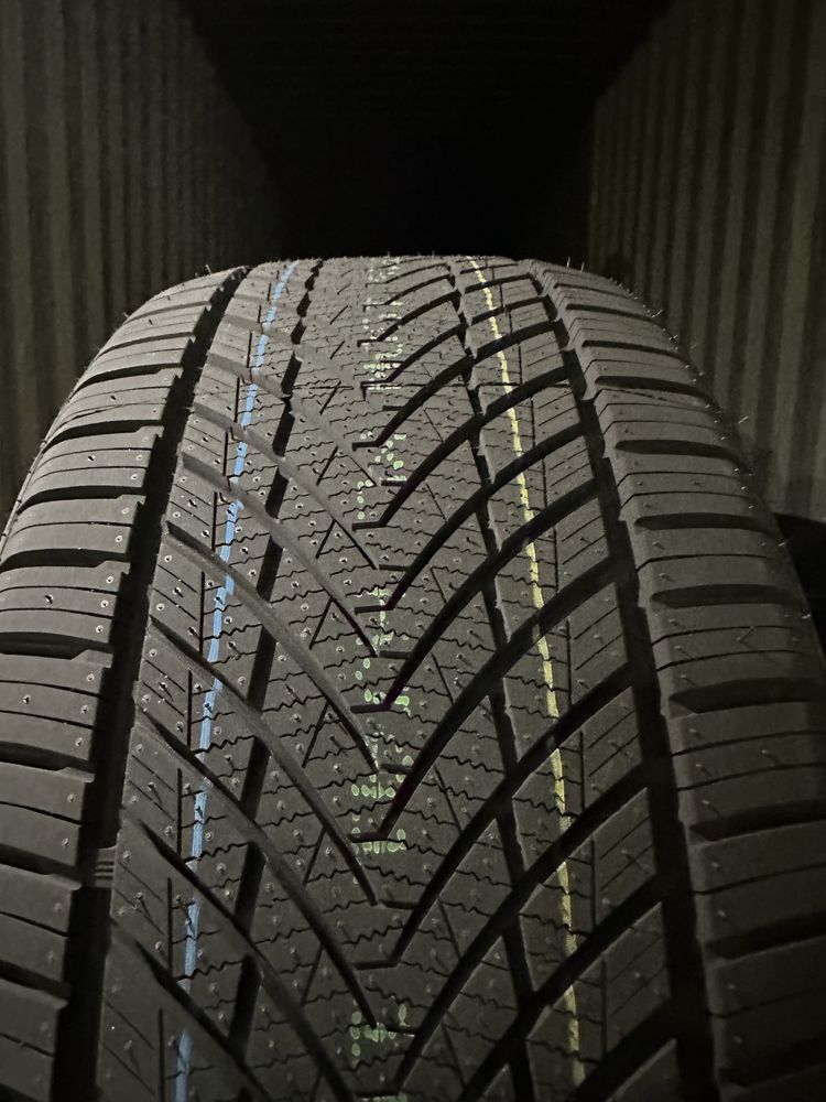 Нови всесезонни ROTALLA SETULA 4 SEASON RA03 245/45R18 100W XL НОВ DOT