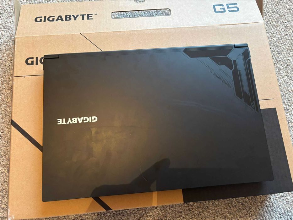 Laptop gaming GIGABYTE G5 KF, 144Hz, i5-12500H, 16GB, 512GB, 4060 8GB