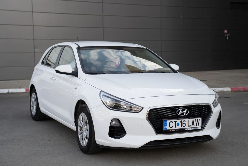 Hyundai I30 Hyundai i30 – TVA deductibil – dotări moderne – gata de drum!