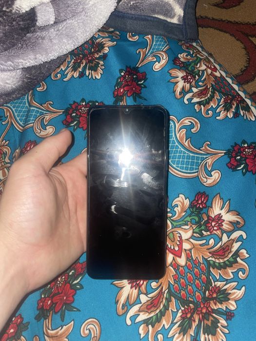 Vivo y53s 8/128 гб б/у