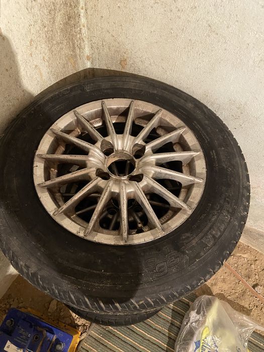 13тік шина сатылады. Новый салынбаған