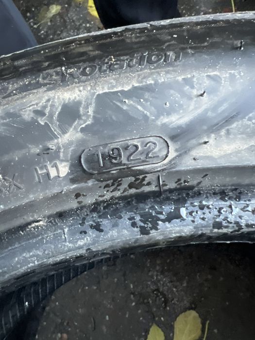 255 50 20 Hankook Winter I*cept Evo 3x / Vulcanizare Non Stop