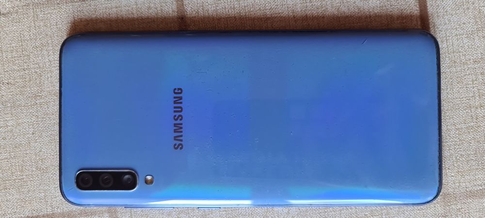 Самсунг А70 Samsung A70