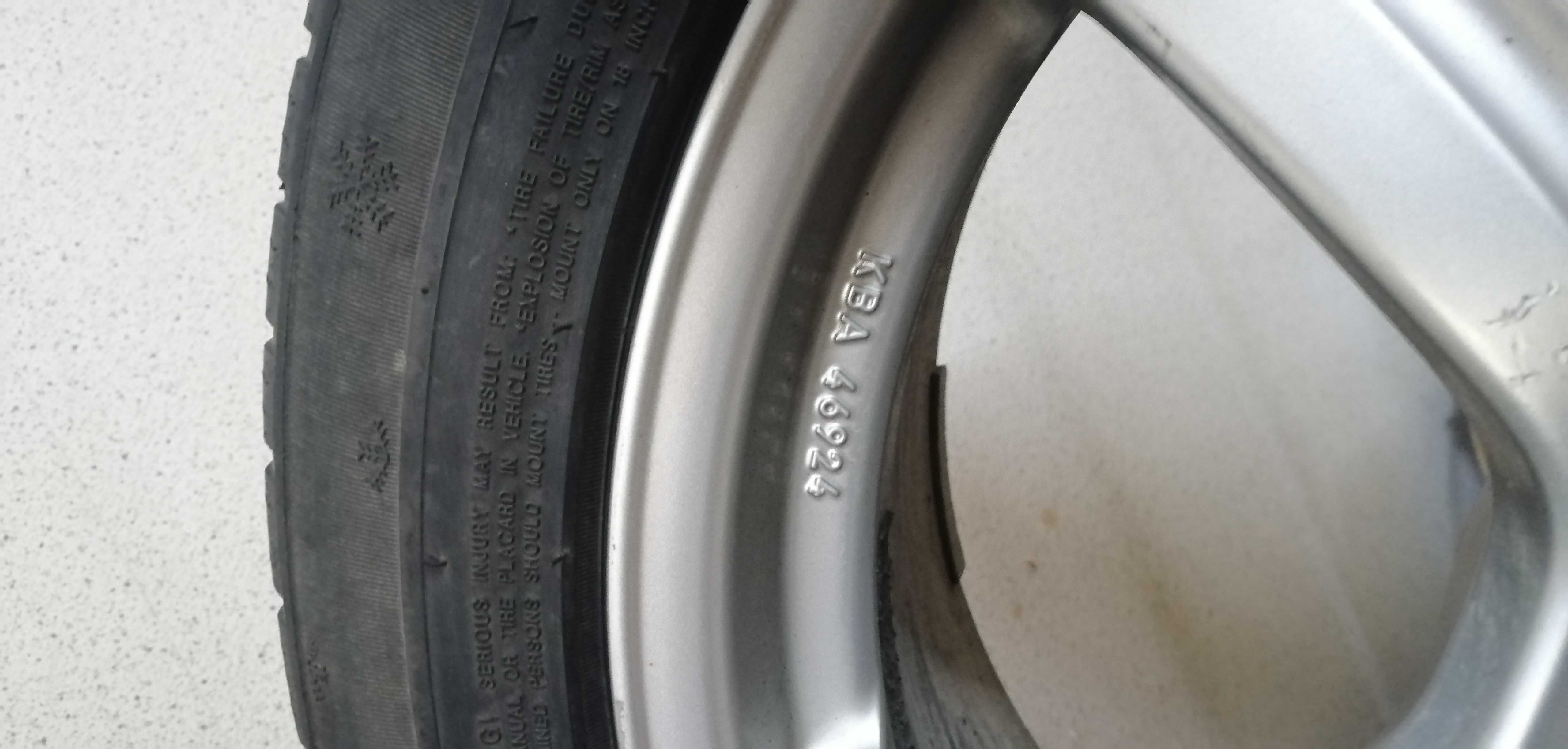 Зимни гуми 4 броя 235/55R18 цола за опел комплект