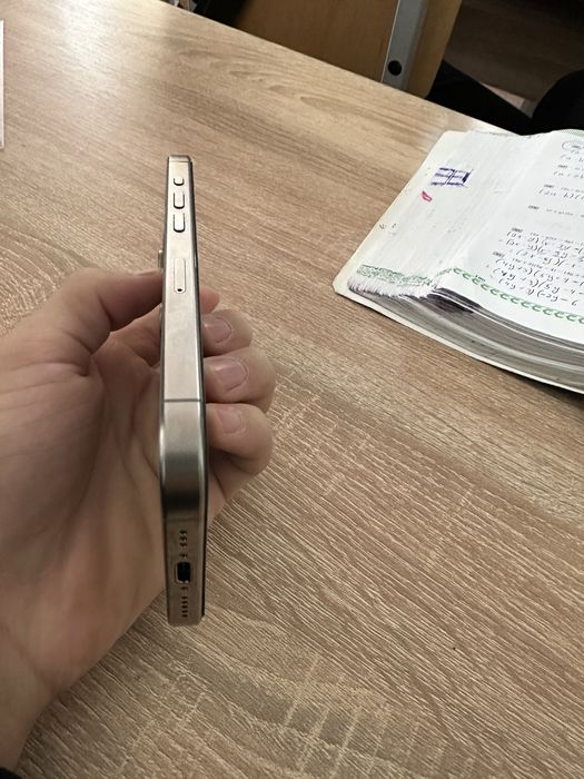 Iphone 15 pro 1cim