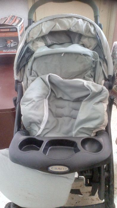 Детска количка много запазена