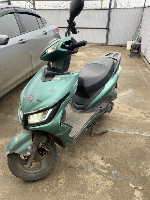 Продам мопед м8 на учете