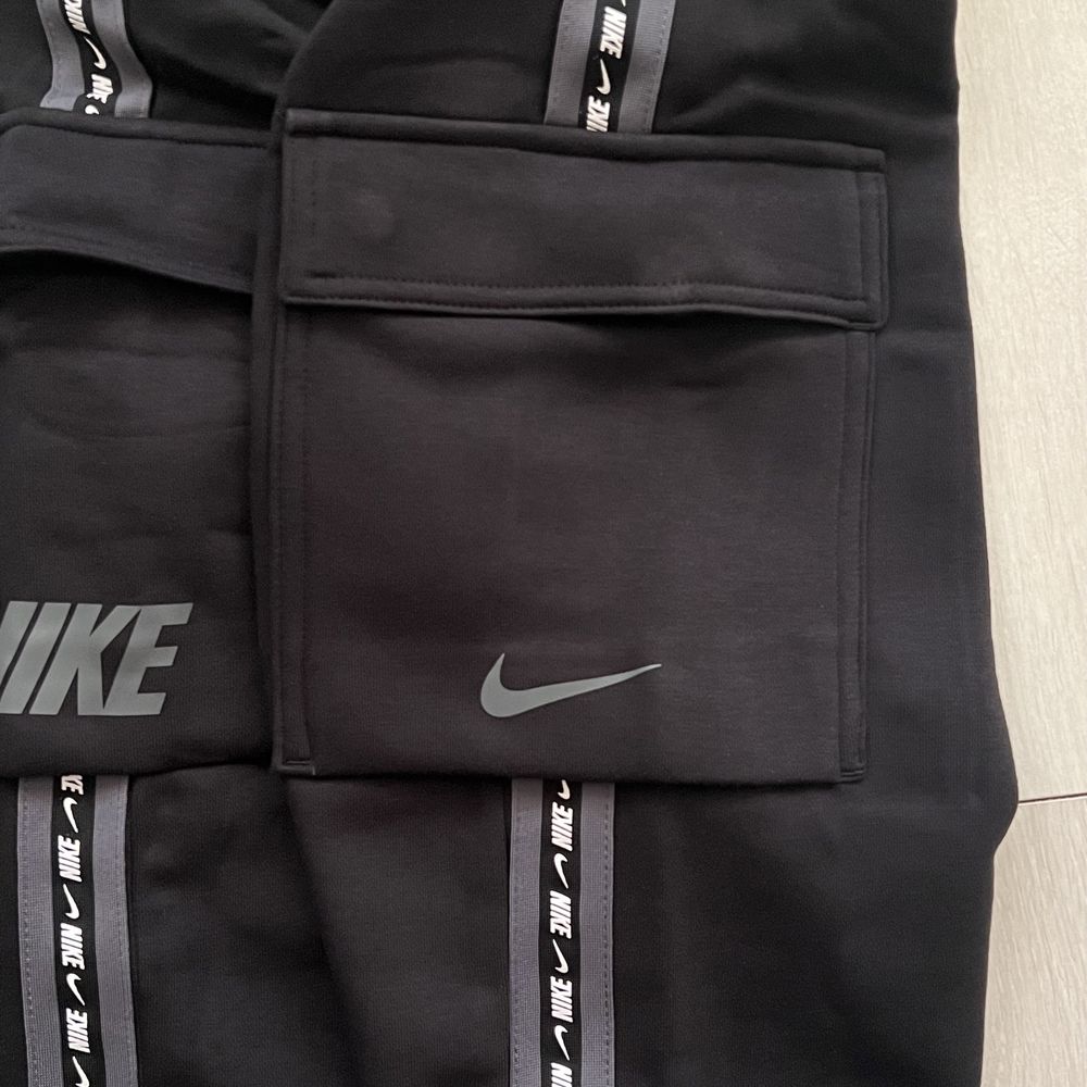 Pantaloni Nike training