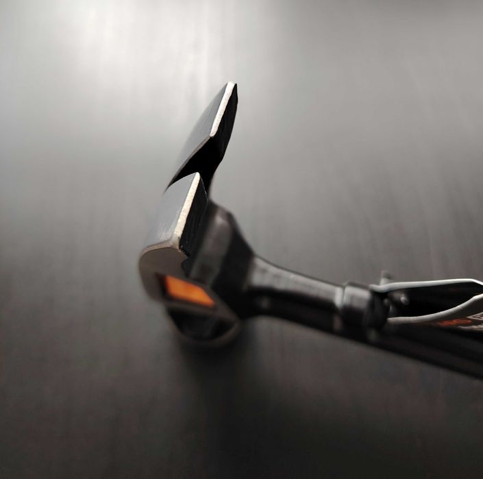 Ciocan Fiskars IsoCore L