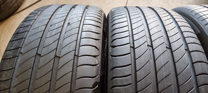 235/50/19 MICHELIN 4бр