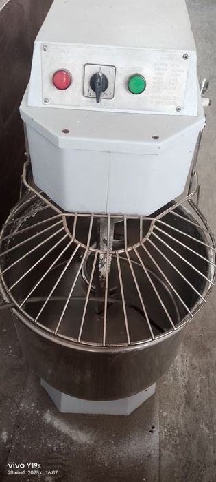 Миксер, хамир қиладиган