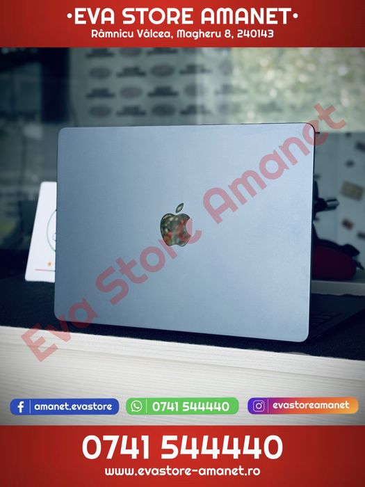 Laptop Apple MacBook Air 13 inch M3 2024 250GB 8GB RAM Garantie 2028