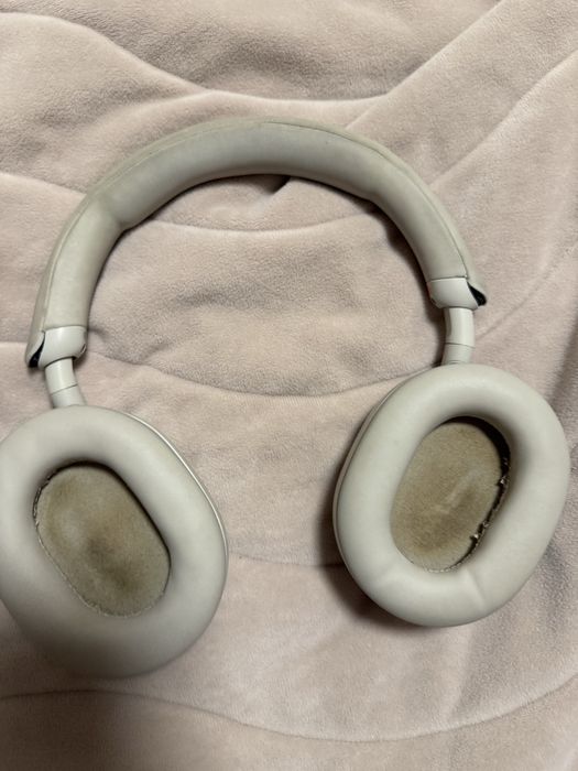 Sony XM5 слушалки