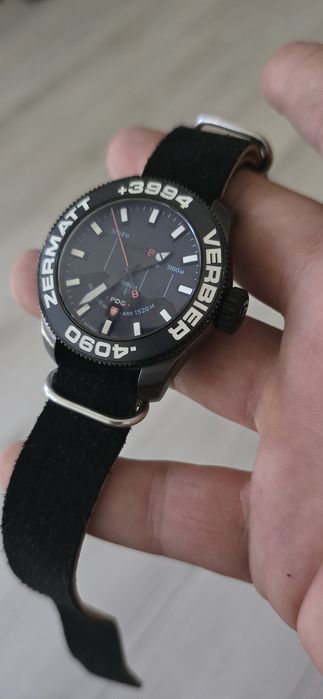 Red 8 diver automatic okazie