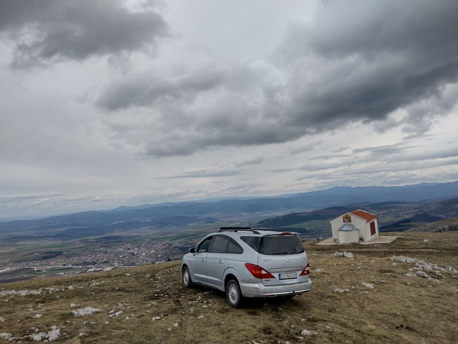 Продава се Ssangyong Rodius!