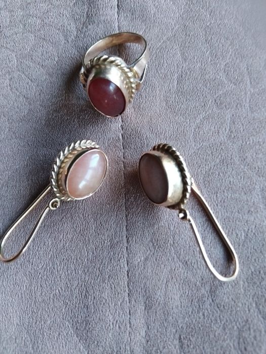 Cercei și inel ,aur și piatra Agate