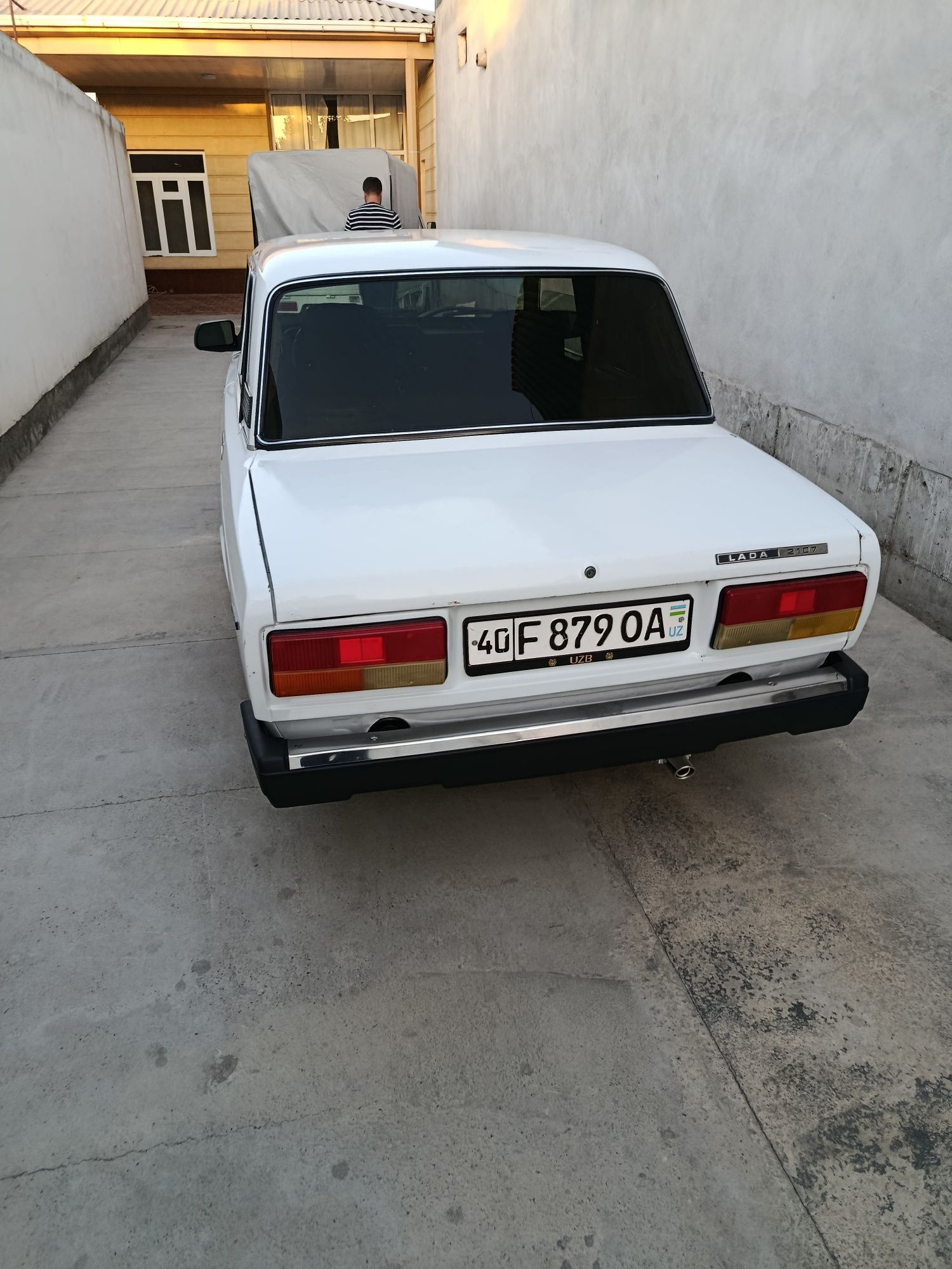 Vaz 2107 yili 1996 mator most zoʻr salon zoʻr yangi tex paspor gazga r