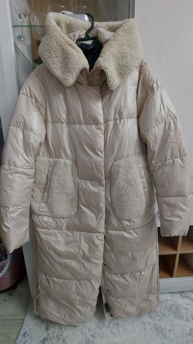 Продам зимний пуховик р.46-50