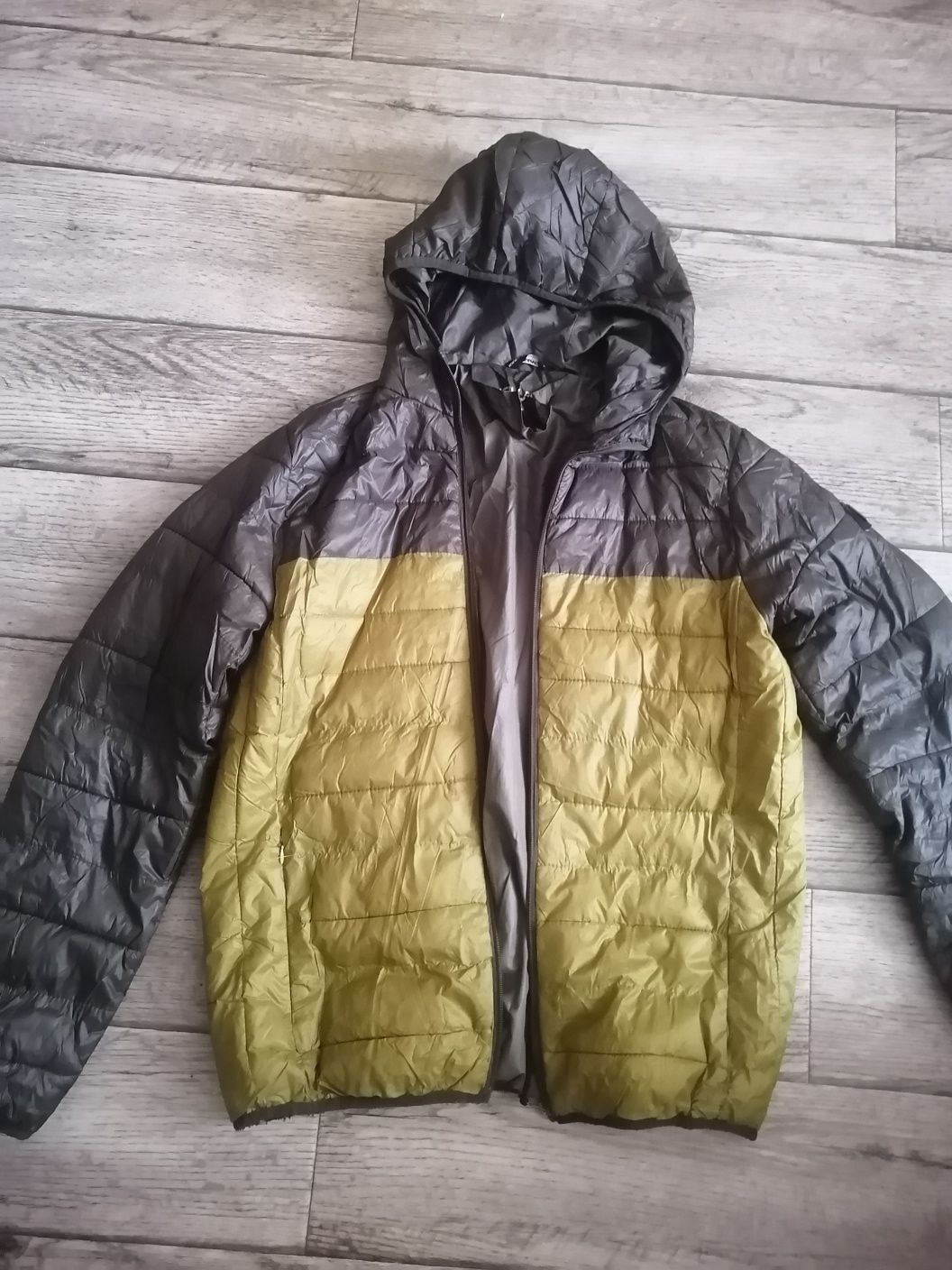 Мужские куртки, зима, размер 48-50, недорого.