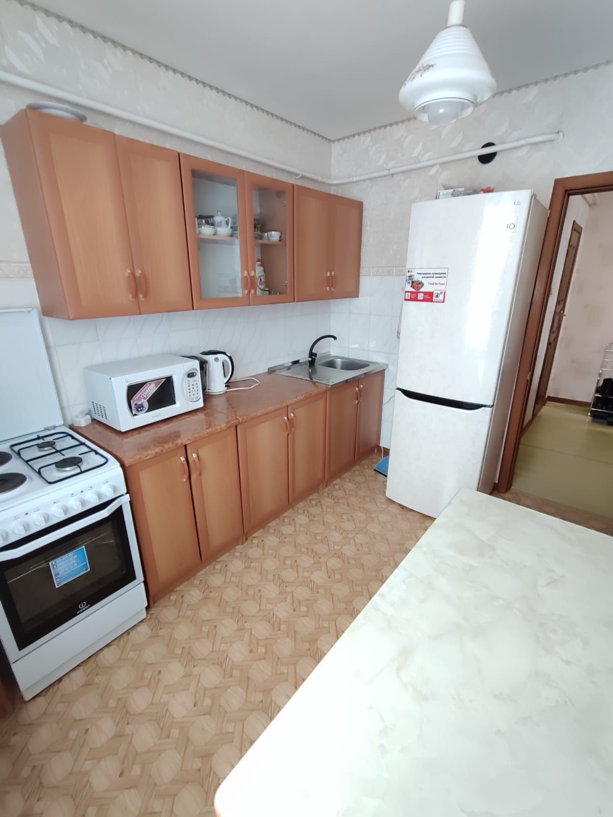 Продам 2 х комн квар. 5-12, 1  этаж