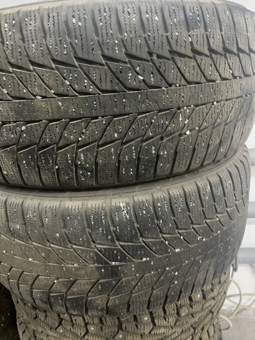 Зимняя резина 245/45 R18