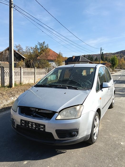 VÂND FORD C-MAX 1.6 benzina! Mașina se vinde completă, nu dezmembrez!