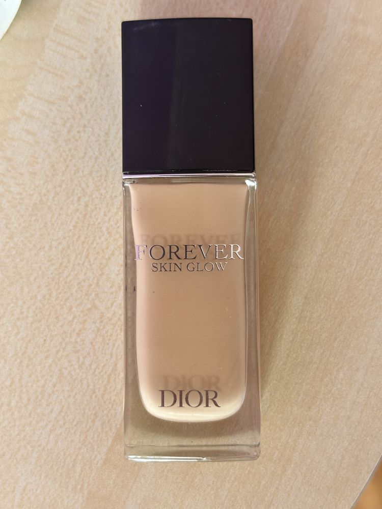 Dior forever skin glow фон дьо тен