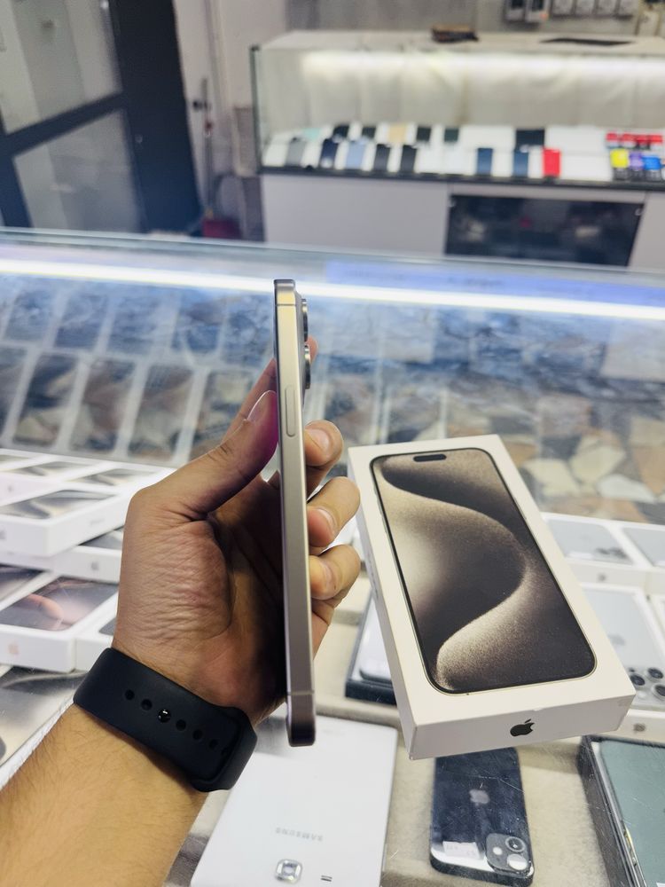 iPhone 15 Pro Max 256 gb natural 93%