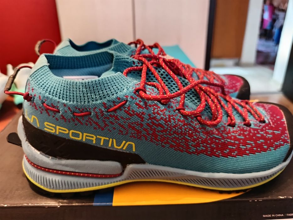 Adidași femei SPORTIVA, noi, mărimea 38