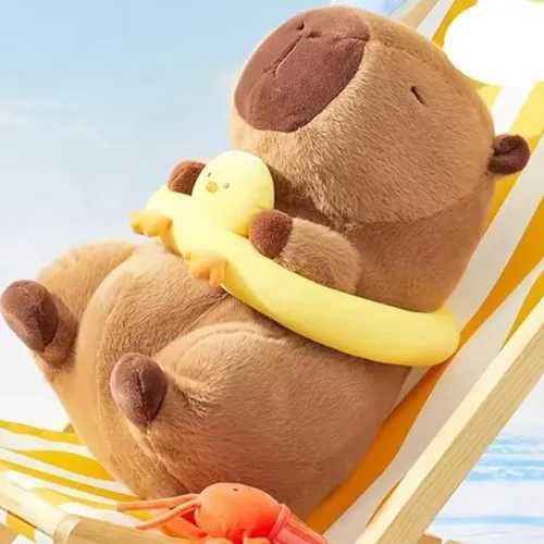 Плюшена играчка Капибара с пояс Пате, 30см