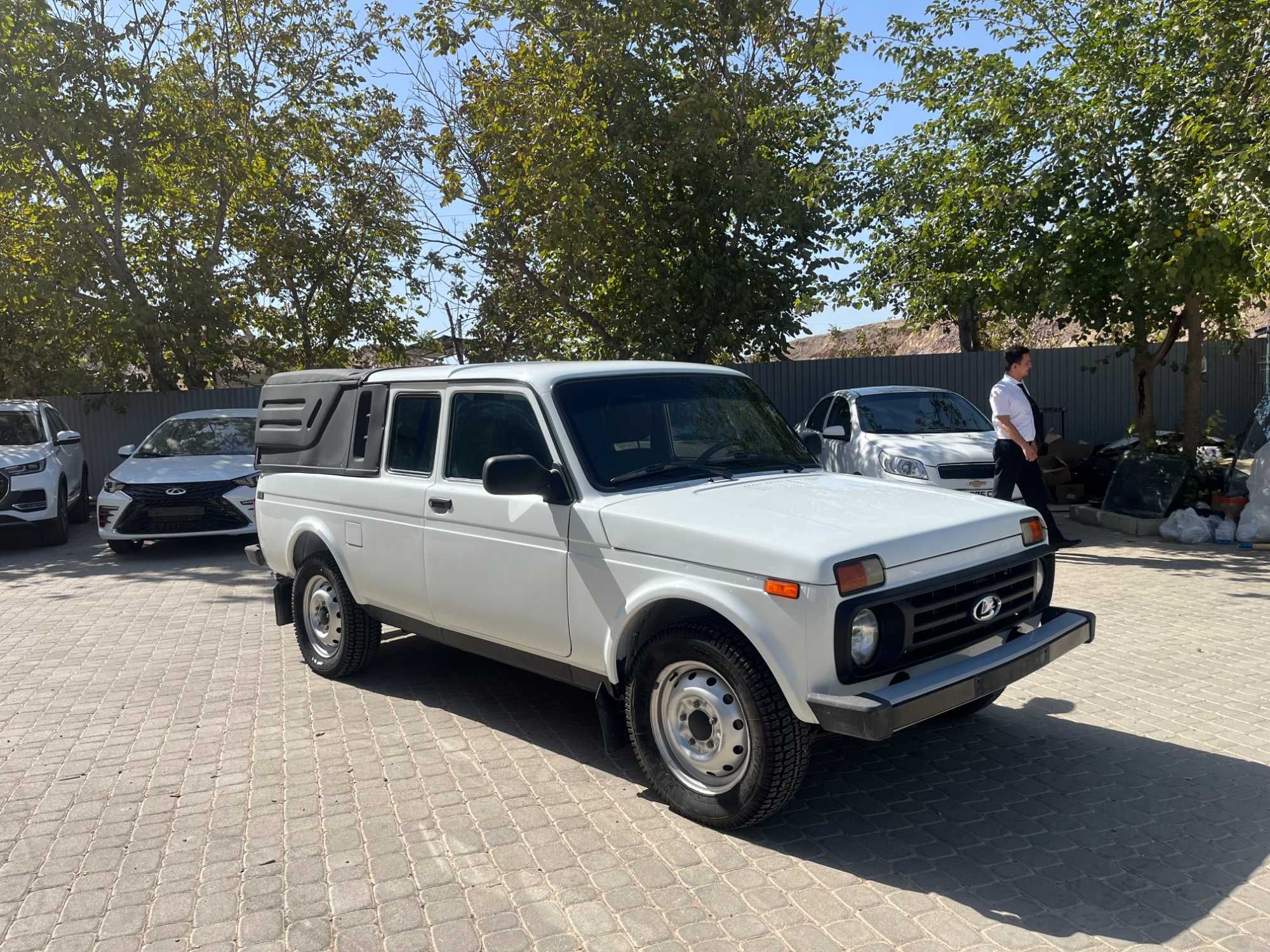 LADA NIVA пикап 2329