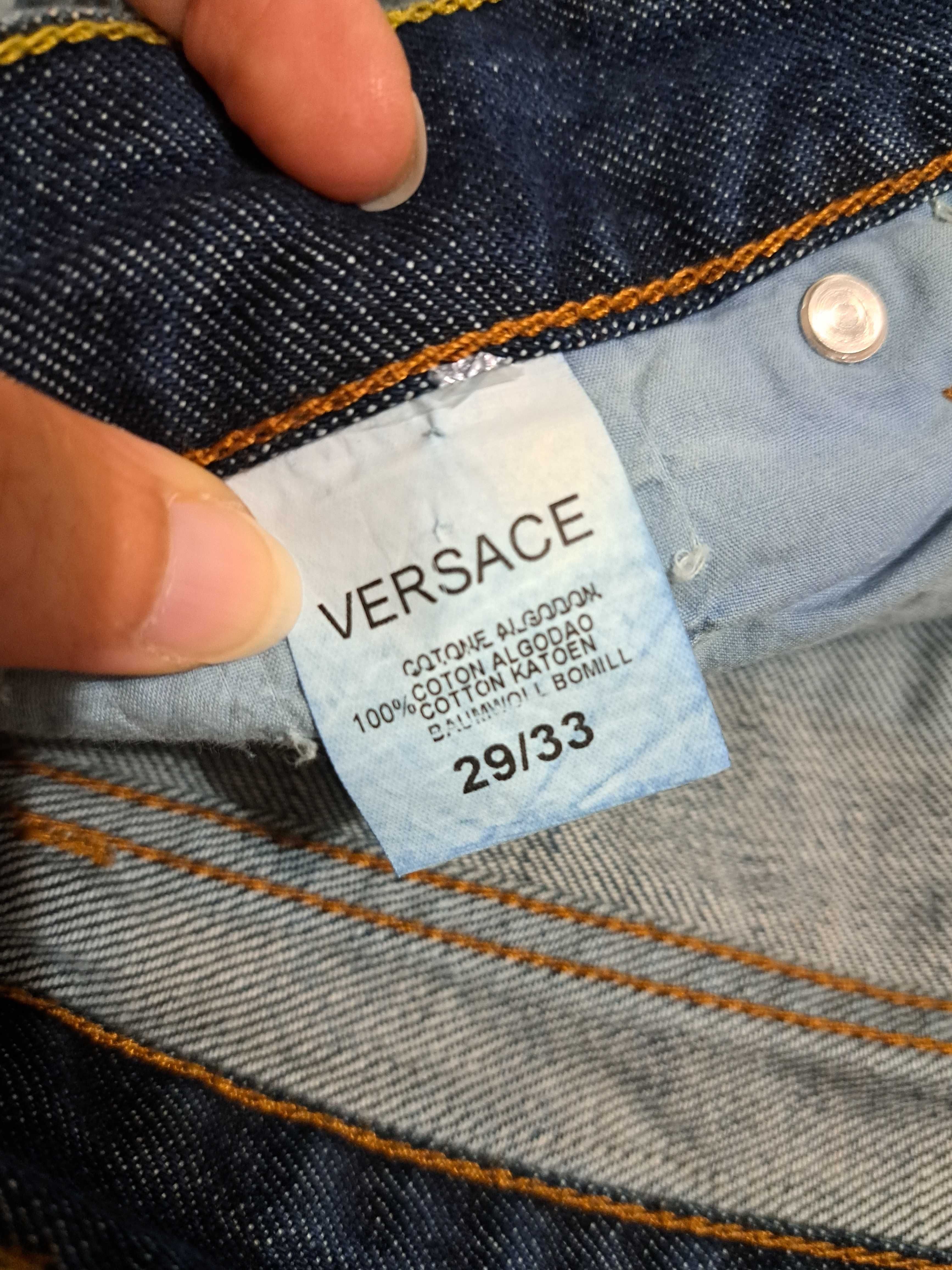 Дамски нови дънки Versace, С размер, 20лв, нови