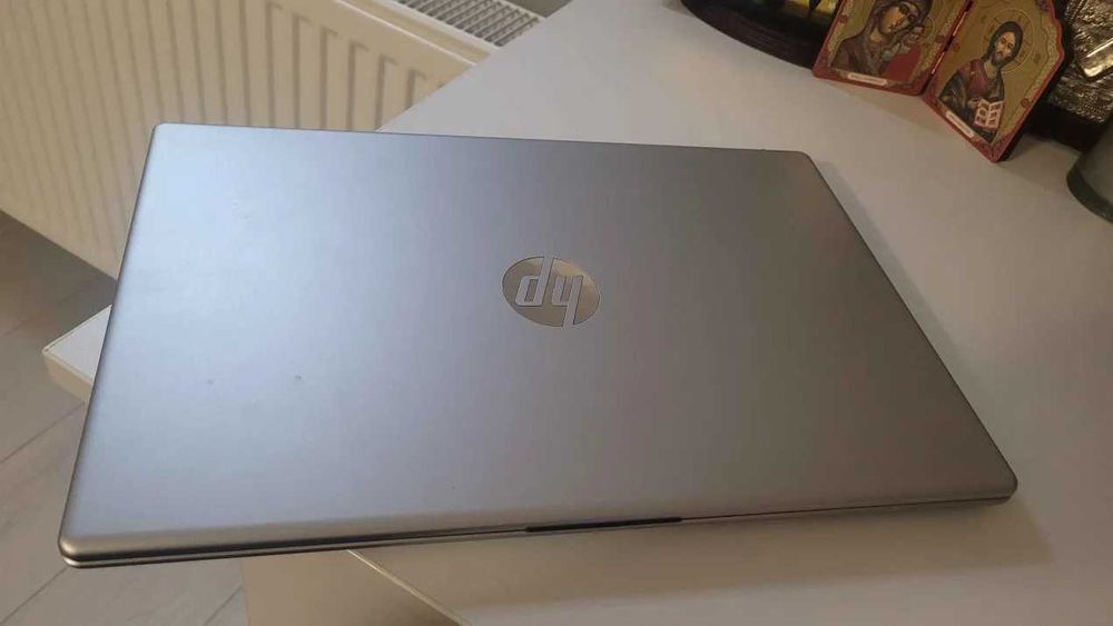 Laptop HP in garantie, Ryzen 5, 16GB RAM, 512GB SSD, Full HD – ca nou!