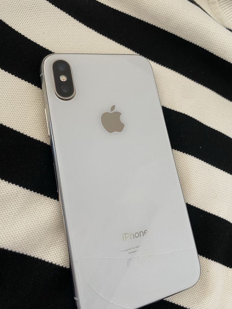 Iphone X, белого цвета