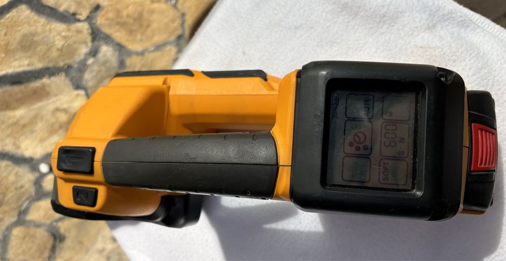 Aparat electric de legat banda PP/PET