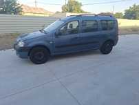 Dacia Logan 1.4 MPI modelul mcv cu AC